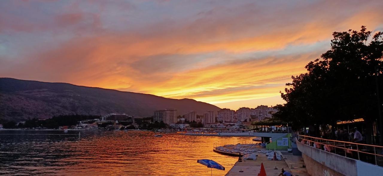 Appartement Carpe Diem Vue Mer Herceg Novi Zewnętrze zdjęcie