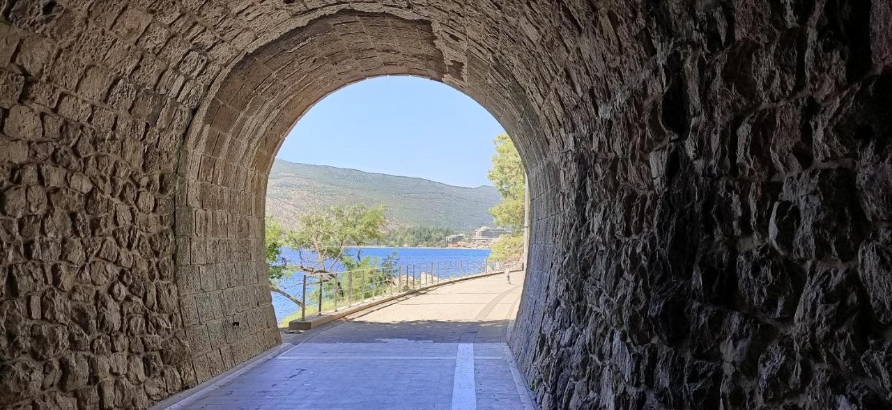 Appartement Carpe Diem Vue Mer Herceg Novi Zewnętrze zdjęcie